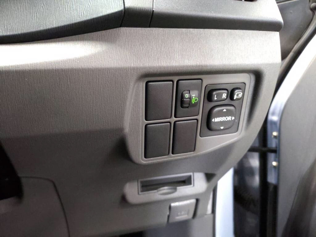 プリウスＳの写真 14