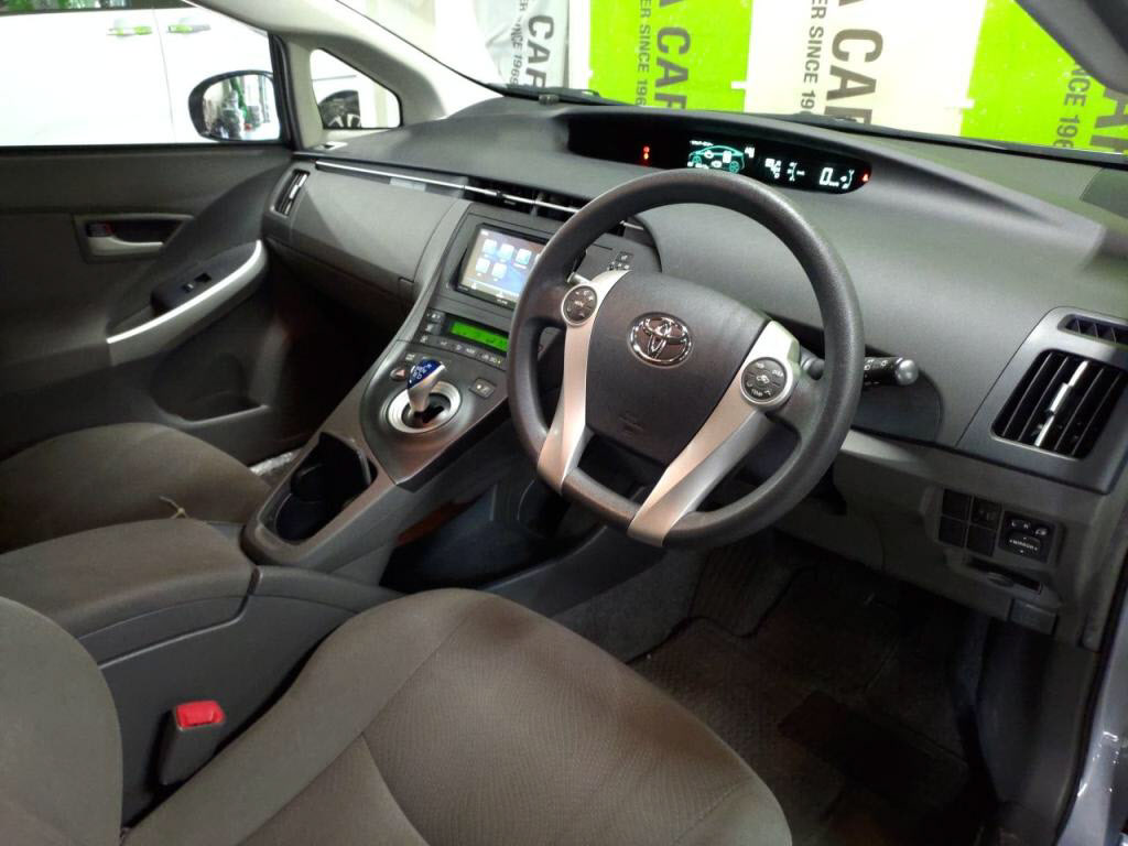 プリウスＳの写真 3