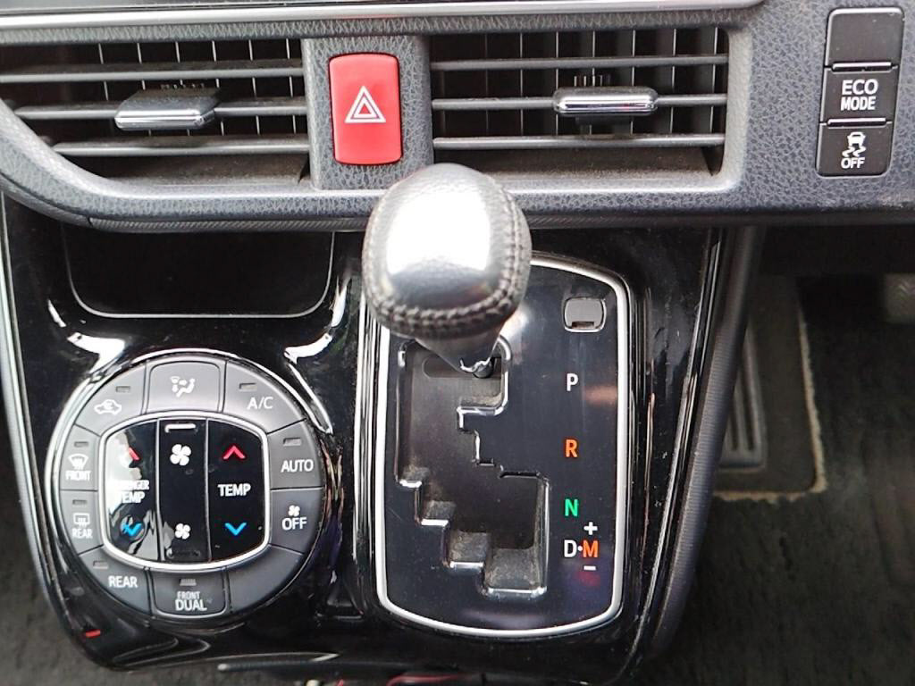 ノアＳｉダブルバイビーの写真 16