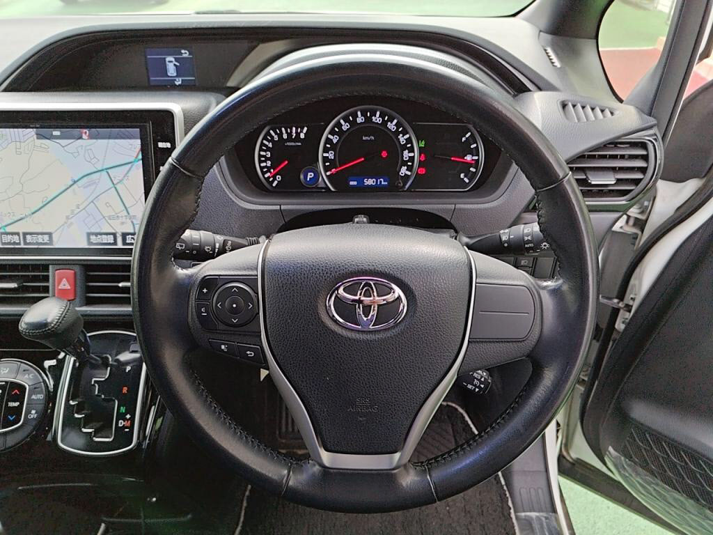 ノアＳｉダブルバイビーの写真 17