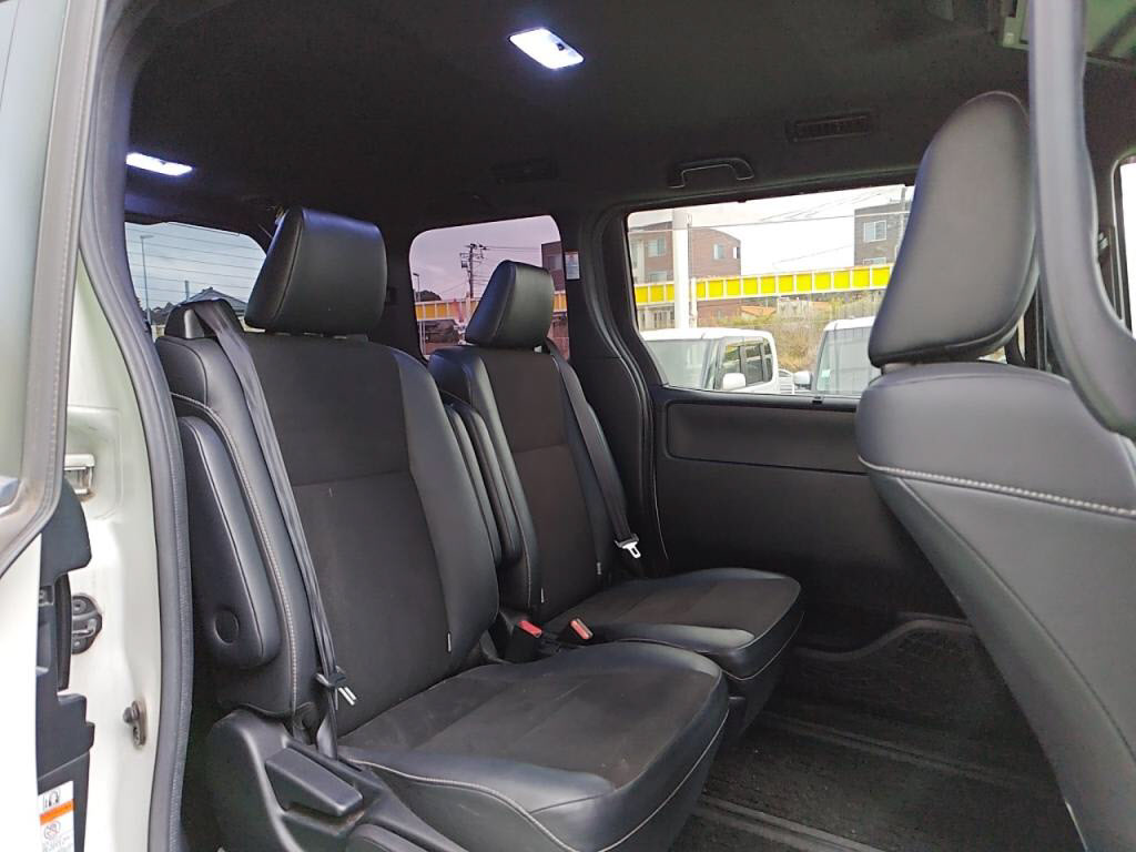 ノアＳｉダブルバイビーの写真 22