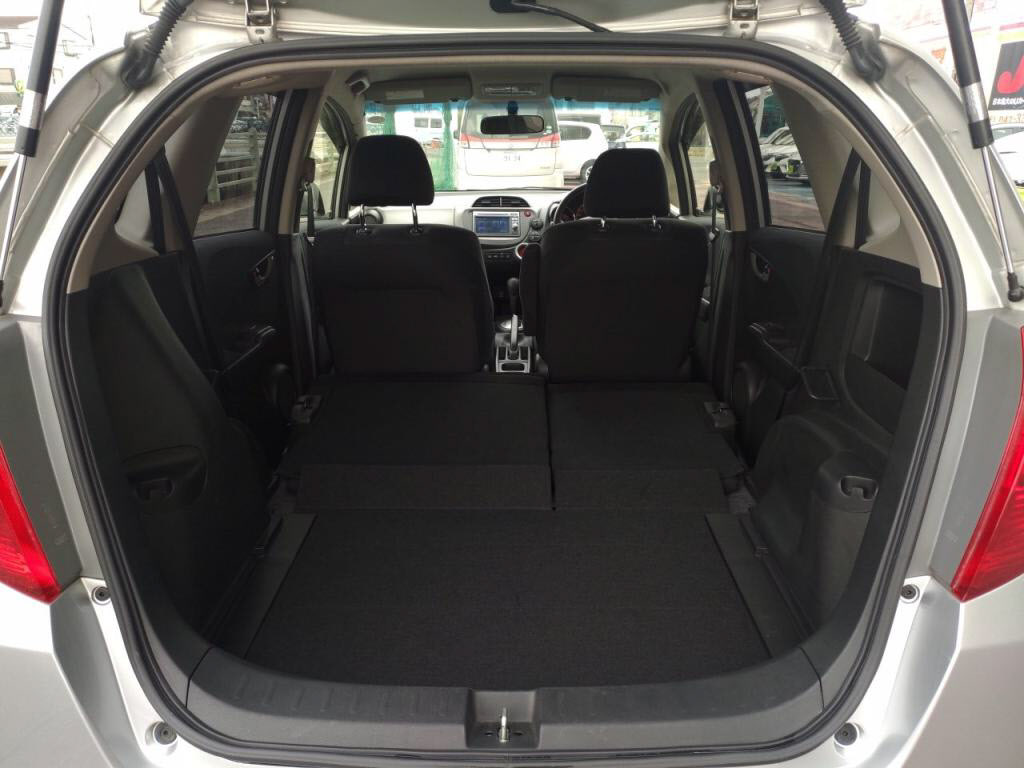 フィット１３Ｇ・スマートセレクションファインスタイルの写真 27