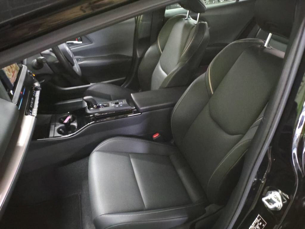 プリウスＺの写真 24