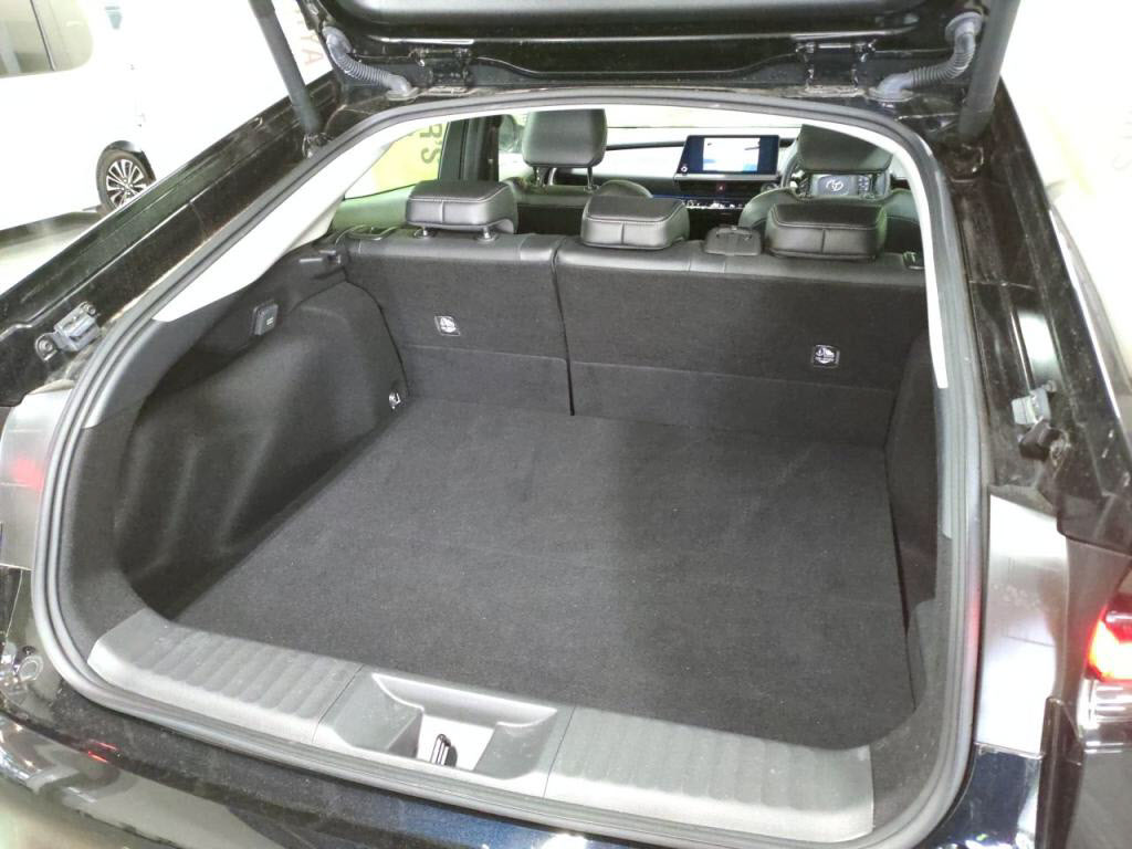 プリウスＺの写真 25