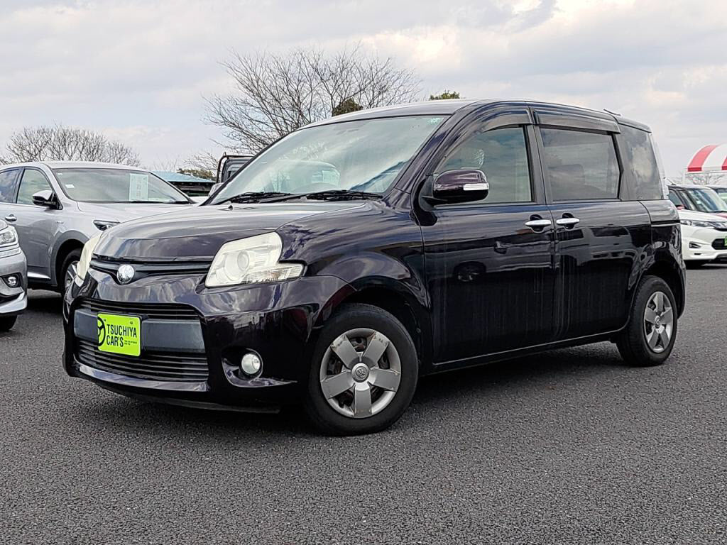 トヨタ　シエンタ　ダイスリミテッド